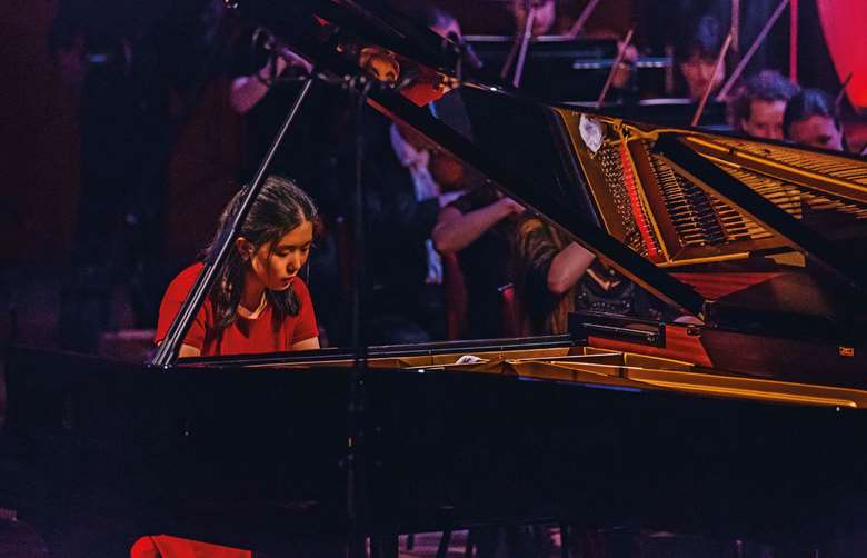 Lauren Zhang performing at the BBC Young Musician 2018 Final